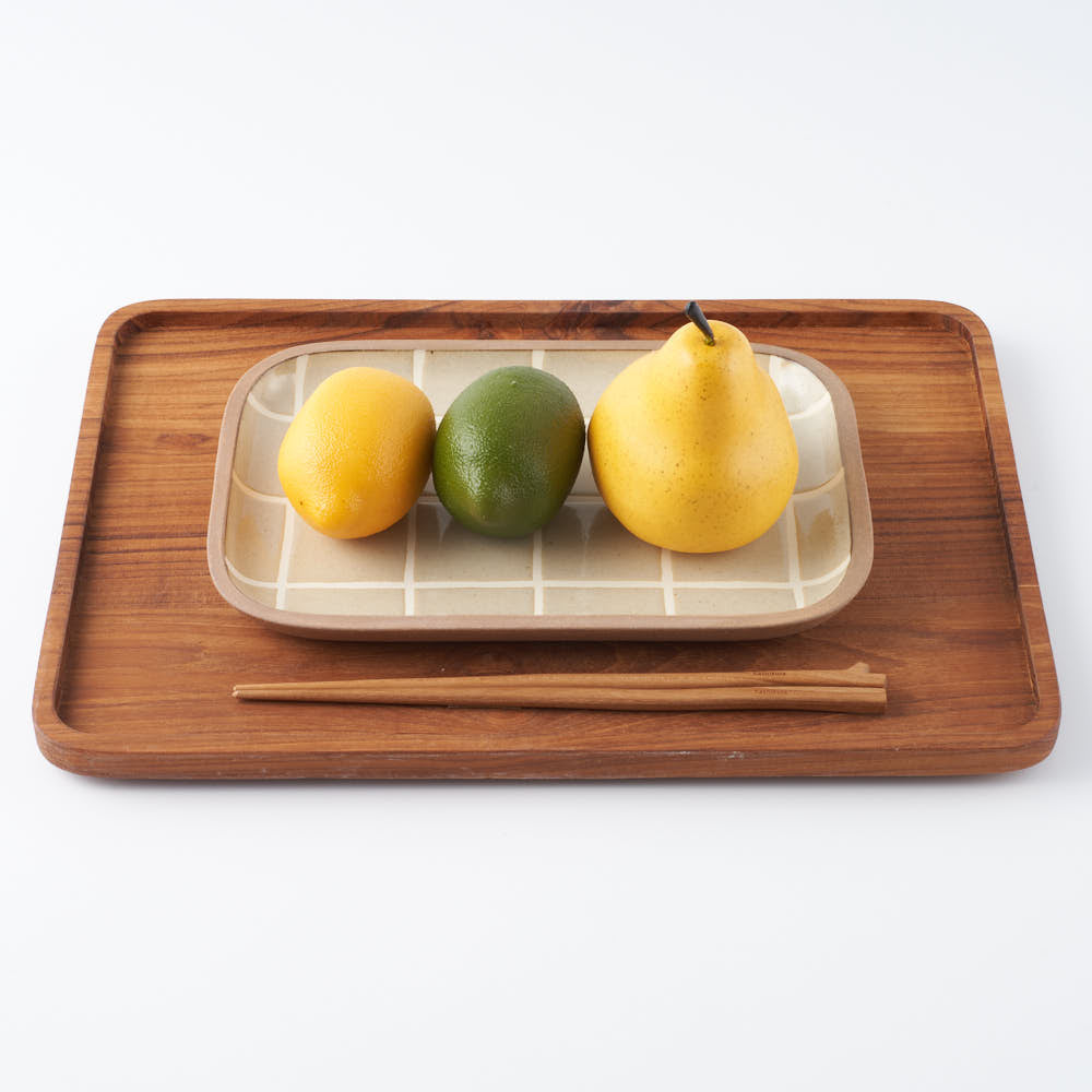 やちむん 一翠窯 長方皿(大) タイル 白(キビ灰) やちむん 一翠窯 やちむん