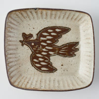 作家 マノメタカヒロ 鳥文象嵌小皿(角)  白 作家 マノメタカヒロ 陶磁器作家もの