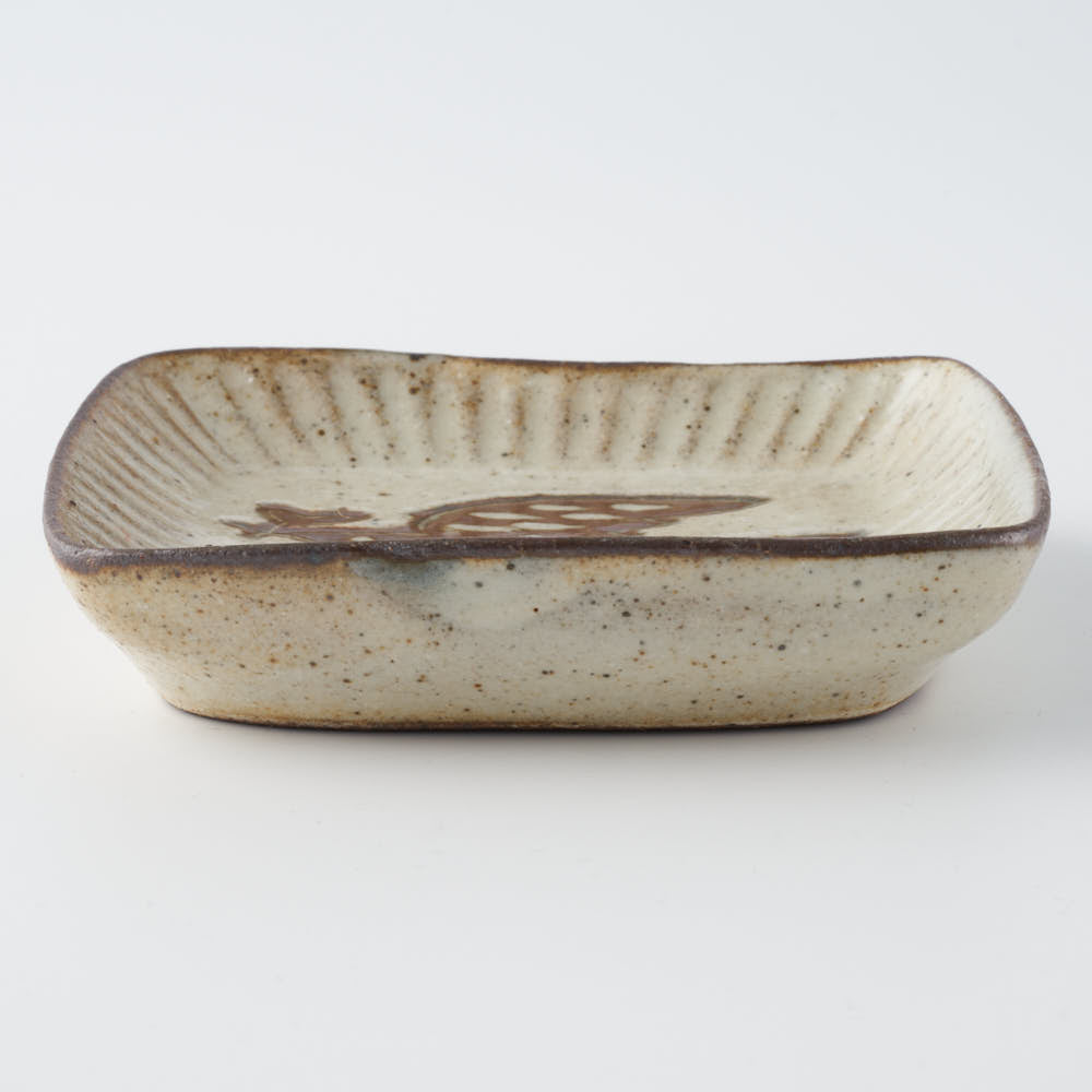 作家 マノメタカヒロ 鳥文象嵌小皿(角)  白 作家 マノメタカヒロ 陶磁器作家もの