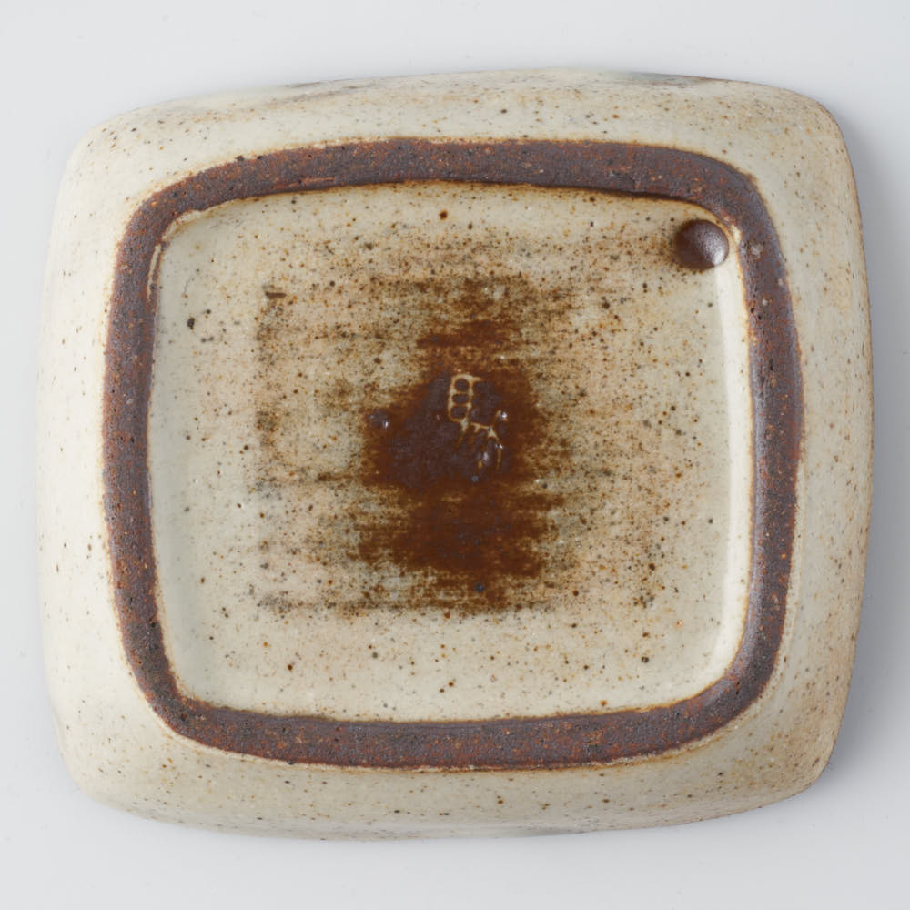 作家 マノメタカヒロ 鳥文象嵌小皿(角)  白 作家 マノメタカヒロ 陶磁器作家もの