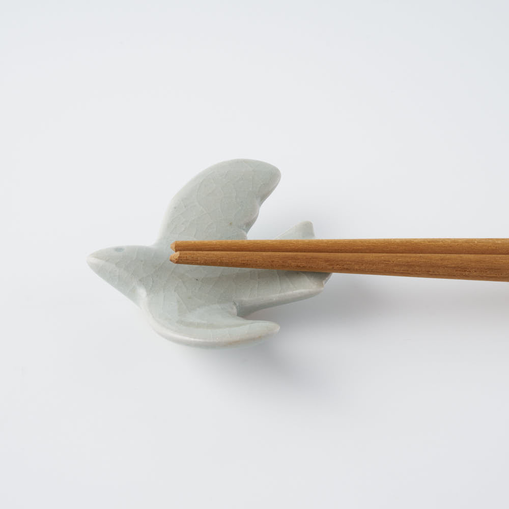 作家 マノメタカヒロ 鳥箸置き 白 作家 マノメタカヒロ 陶磁器作家もの