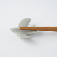 作家 マノメタカヒロ 鳥箸置き 白 作家 マノメタカヒロ 陶磁器作家もの