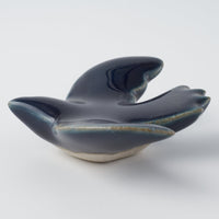 作家 マノメタカヒロ 鳥箸置き 紺 作家 マノメタカヒロ 陶磁器作家もの