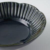 作家 水谷和音 しのぎ輪花 4寸鉢(瑠璃釉) 作家 水谷和音 陶磁器作家もの