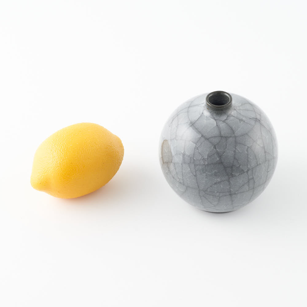 工房橙 作家 鈴木隆 白瓷一輪挿し 工房橙 作家 鈴木隆 陶磁器作家もの