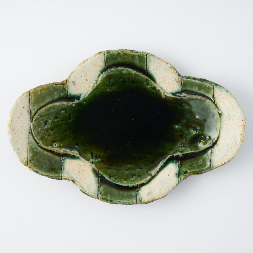 作家 山本一仁 織部釉 ストライプ丸十字皿 小 作家 山本一仁 陶磁器作家もの