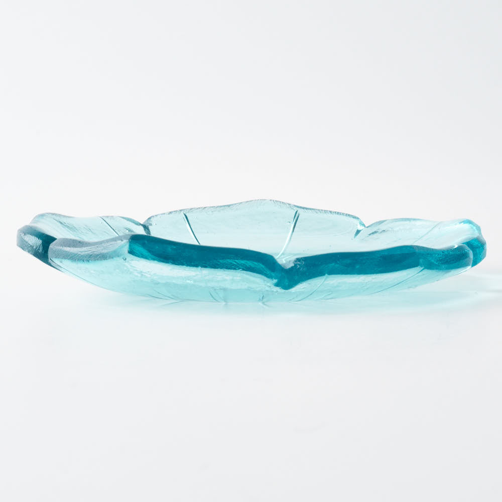 ガラス作家 佐々木翔子 花形豆皿 ライトブルー ¥2,750 大人の焼き物