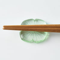 ガラス作家 佐々木翔子 花切子箸置き ライトグリーン ガラス作家 佐々木翔子 ガラスもの