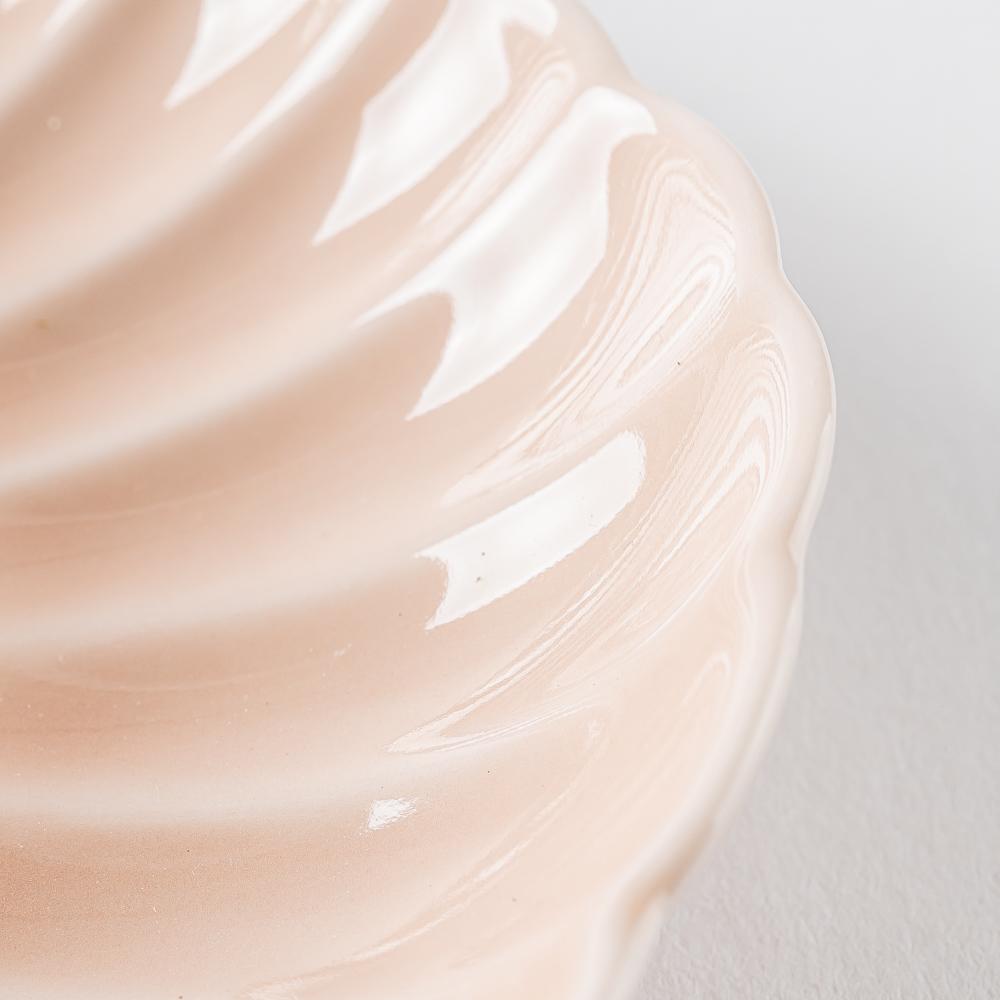 波佐見焼 永泉 ナチュラル四ツ菊 中皿(マーメイドピンク) 波佐見焼 永泉 波佐見焼