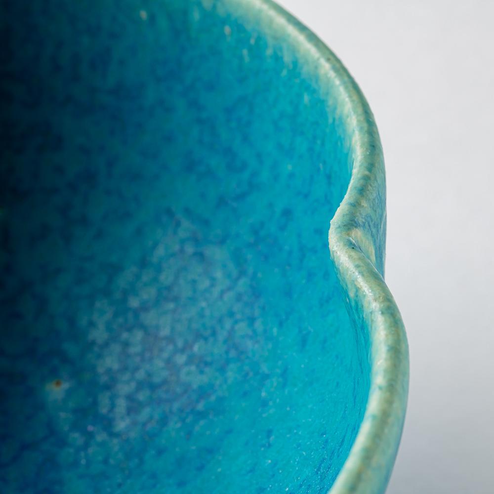 信楽焼 遊楽窯 トルコブルー 輪花小鉢 信楽焼 遊楽窯 信楽焼