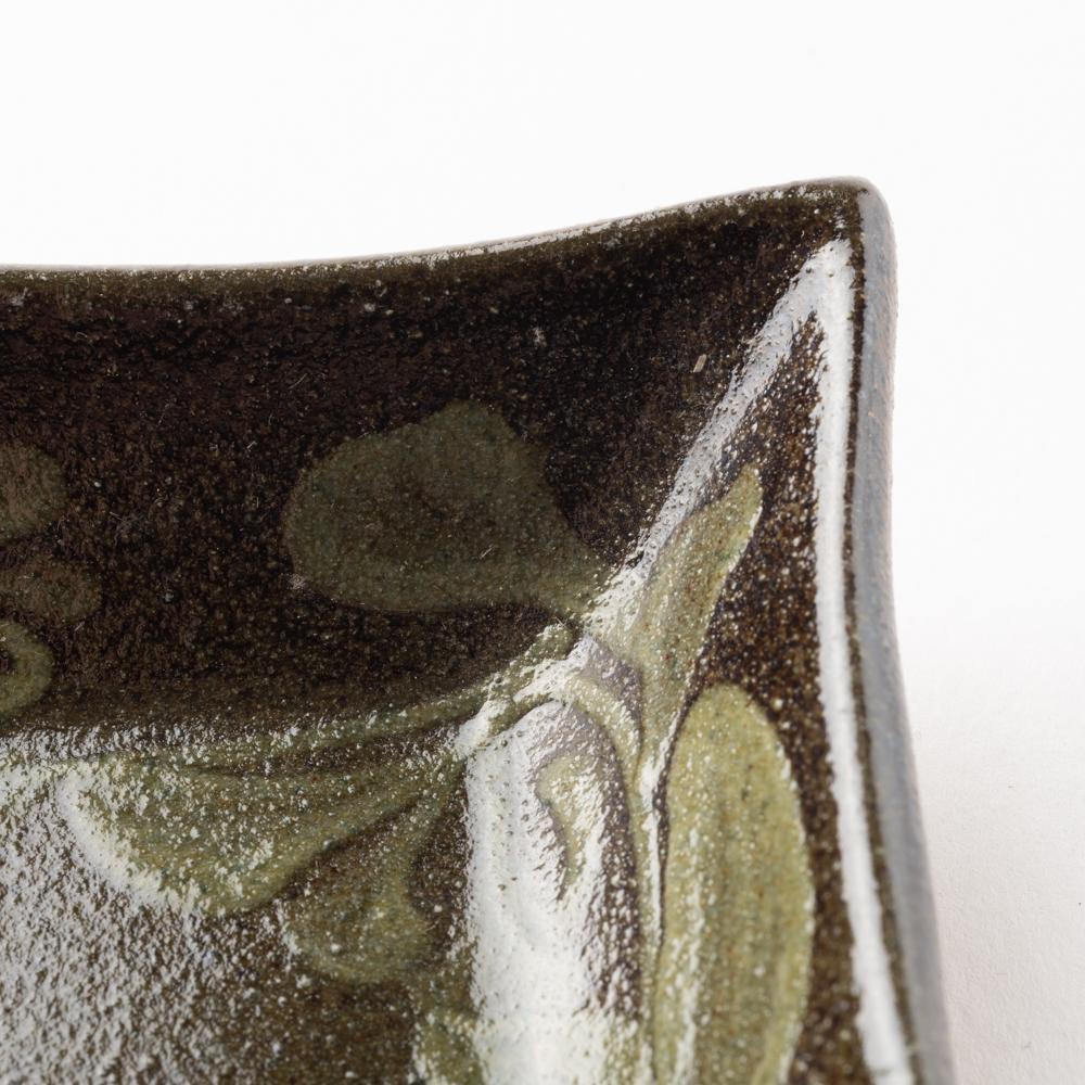 やちむん 陶眞窯 四角皿(8.5cm) ゴス白いっちん やちむん 陶眞窯 やちむん