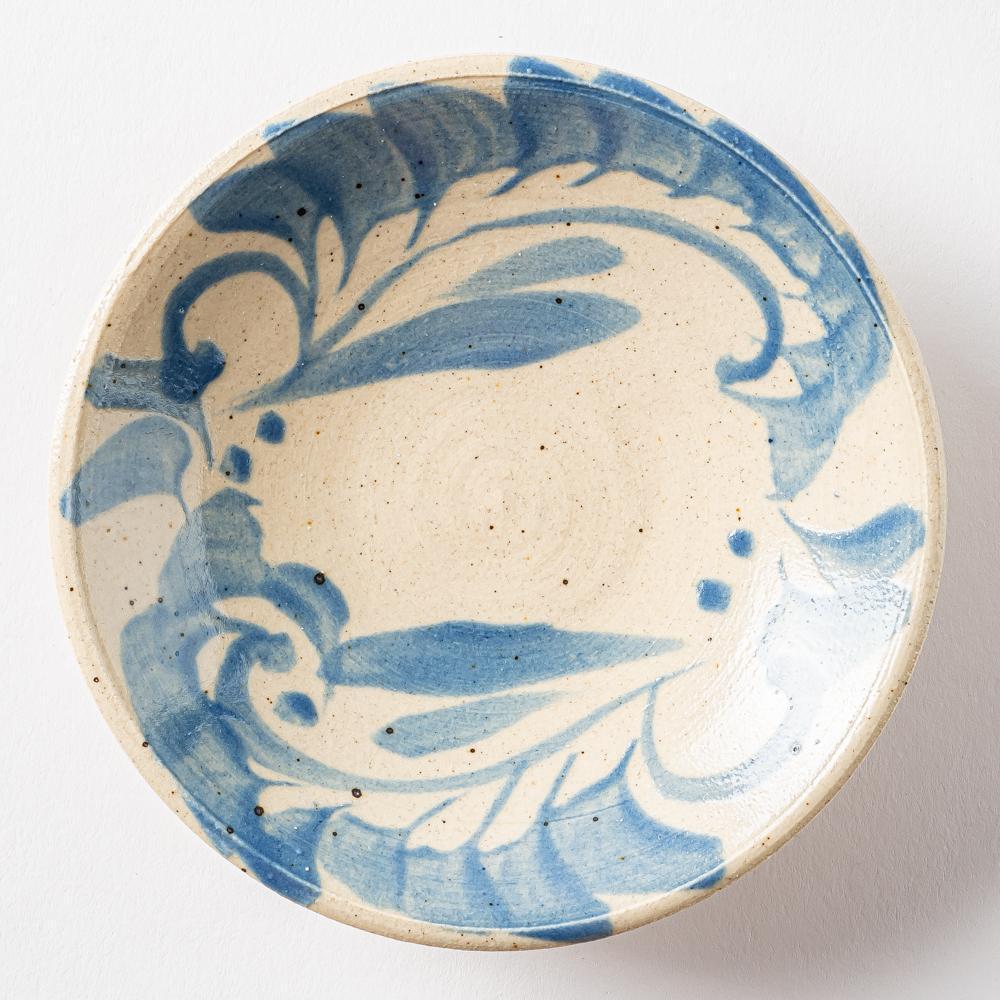 やちむん工房 與那嶺 唐草染付 4寸皿 パステルシリーズ(水色) やちむん工房 與那嶺 やちむん