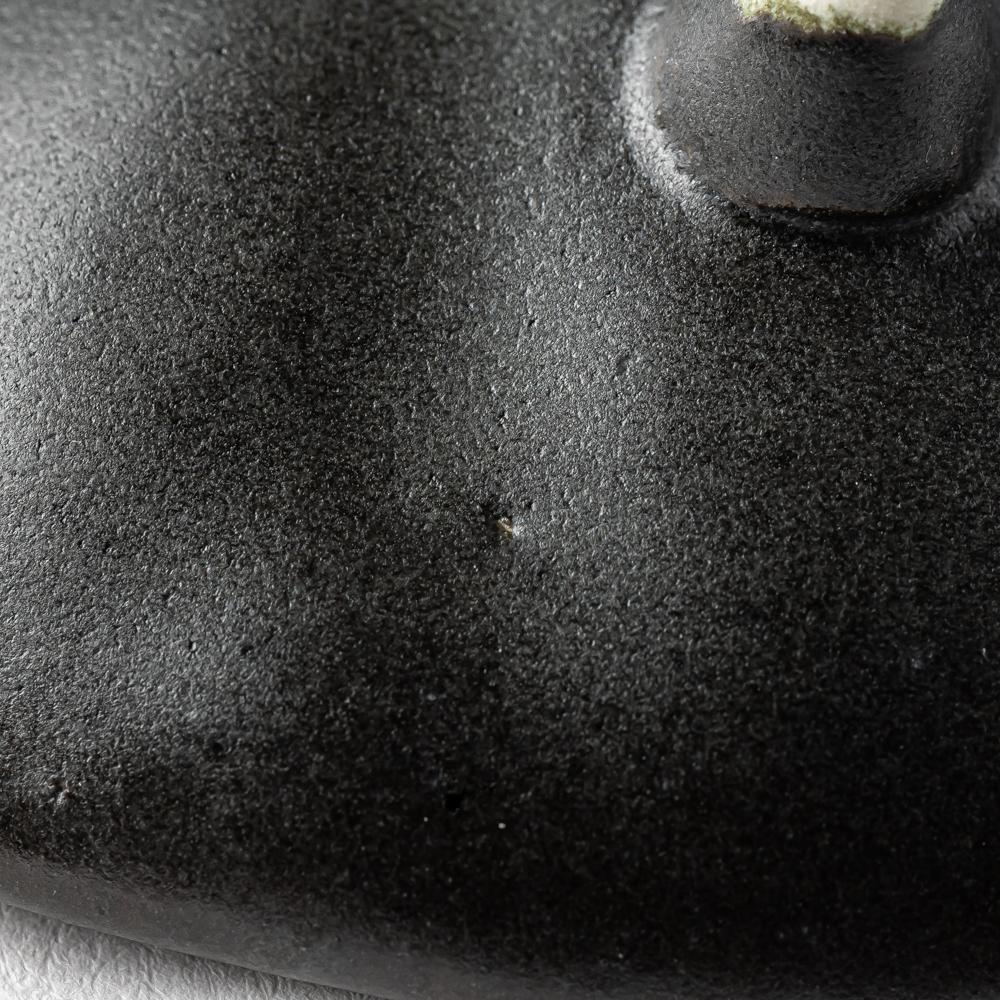 yoshida pottery 豆皿 大人black yoshida pottery 陶磁器作家もの