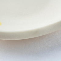 作家 柴田礼美 しずく皿20-風船/ホワイト 作家 柴田礼美 陶磁器作家もの