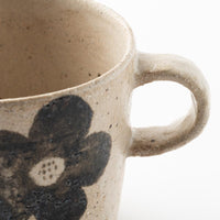 作家 岡村朝子 マグカップ flower A 作家 岡村朝子 陶磁器作家もの