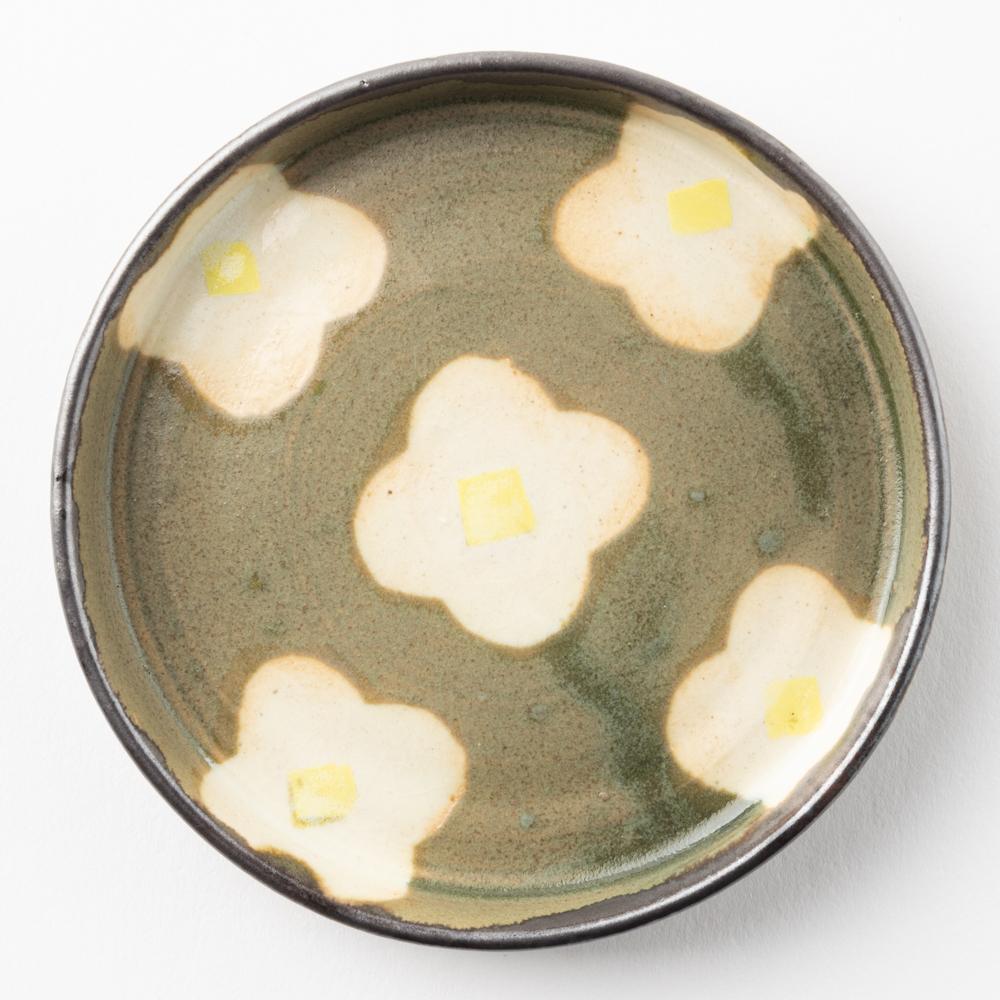 作家 佐藤牧子 お花豆皿 緑 作家 佐藤牧子 陶磁器作家もの