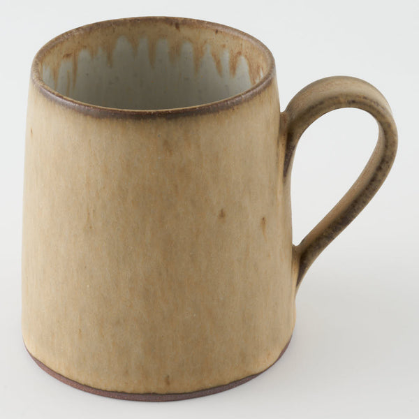 三角形 陶器製 水盤 淡いベージュ 三角形 陶器製 水盤 淡いベージュ 三角形 陶器製 水盤 淡いベージュ