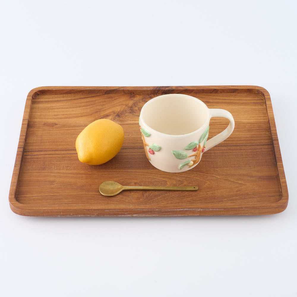 つちのわ　作家　石黒美佐緒　リンゴ　マグカップ