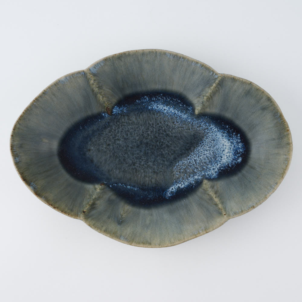 作家　村澤享　青灰釉花型皿 作家　村澤享 陶磁器作家もの