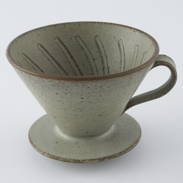 mizacoshaさんのコーヒードリッパー 作家さん 作家 長谷川哲也 ドリッパー(緑青) ¥8,250 大人の焼き物