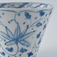 作家　前田麻美　染付 花唐草 蕎麦猪口 作家　前田麻美 陶磁器作家もの