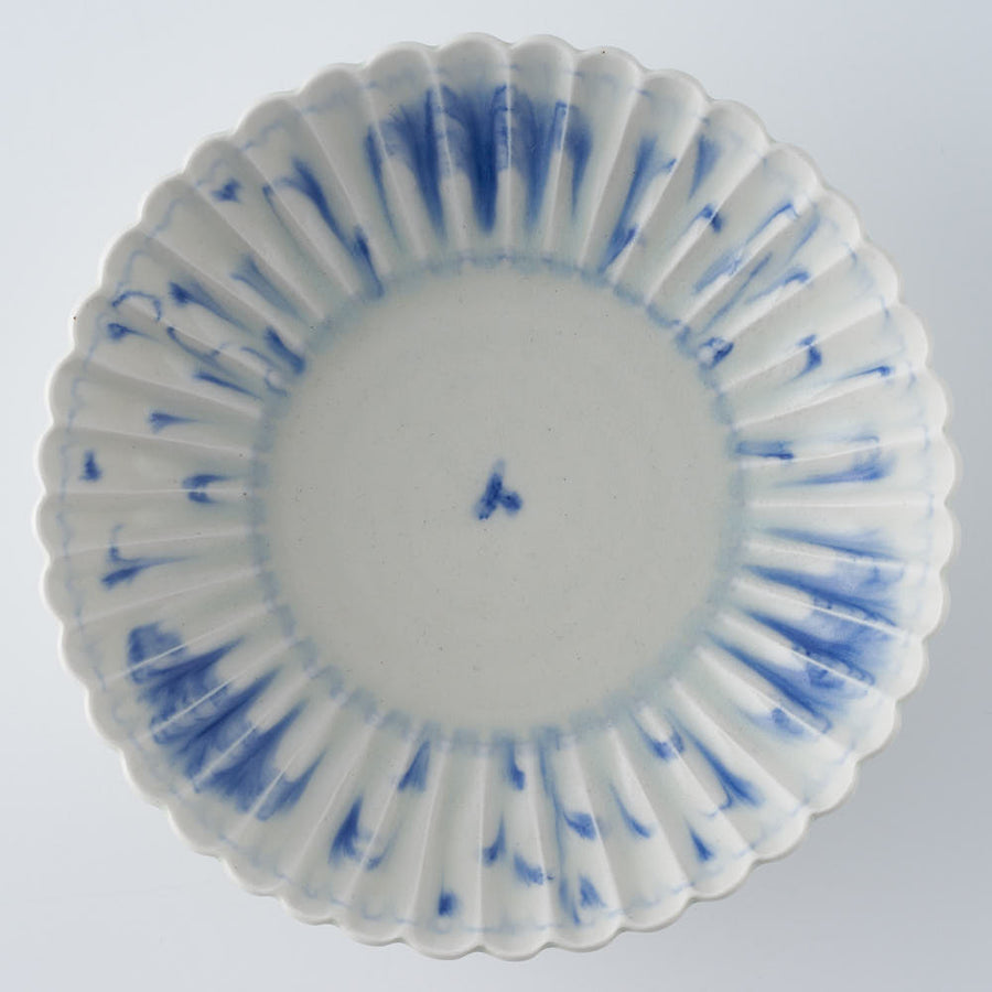 作家　鈴木まどか　安南菊割中鉢