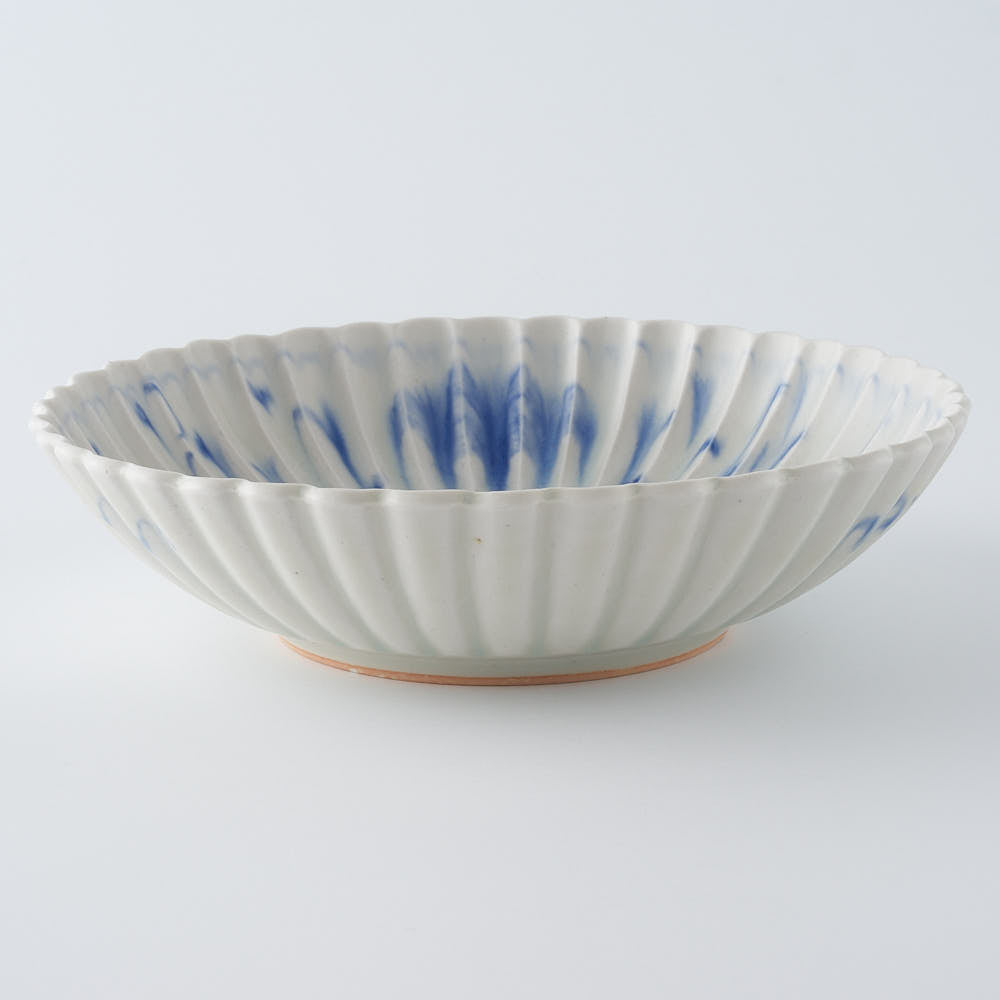 作家　鈴木まどか　安南菊割中鉢