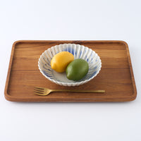 作家　鈴木まどか　安南菊割中鉢