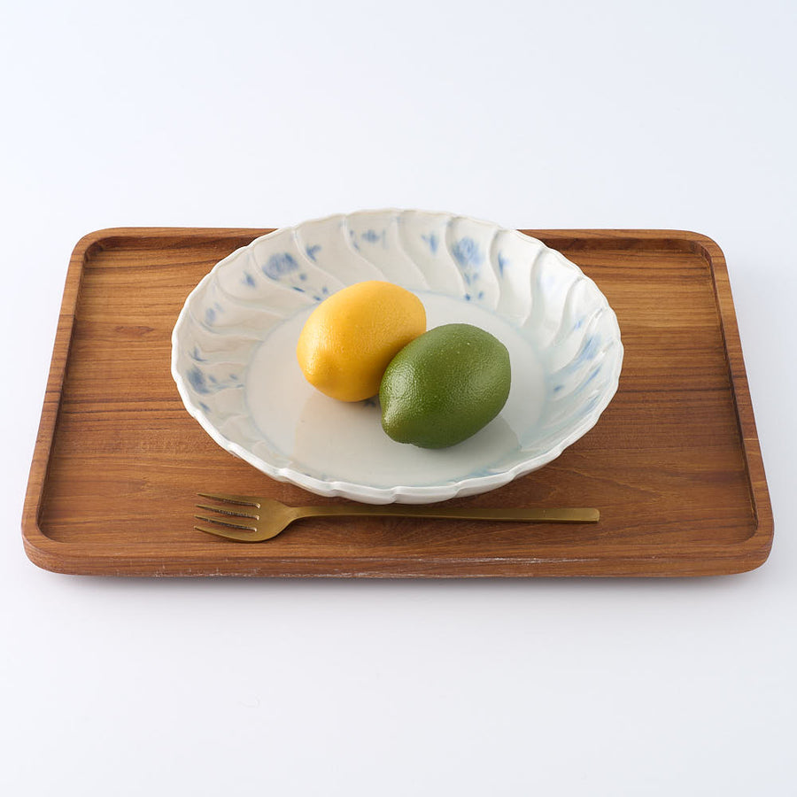 作家　鈴木まどか　安南捻型七寸皿