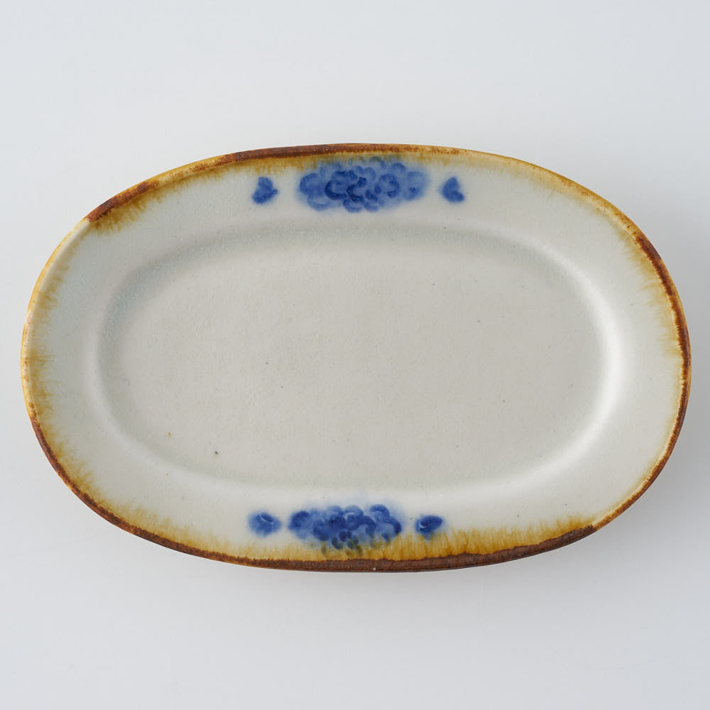 作家　鈴木まどか　安南彫花紋オーバル小皿