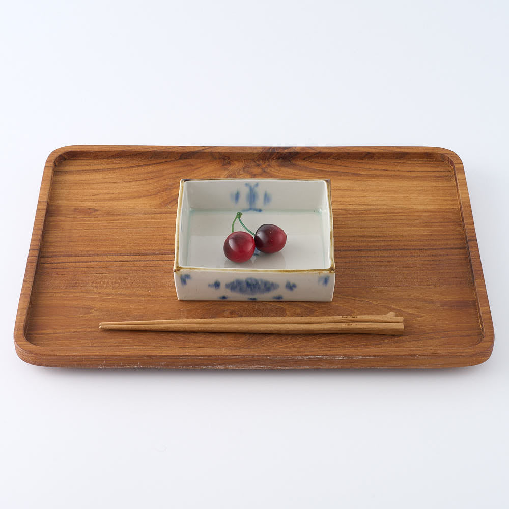 作家　鈴木まどか　安南四角鉢