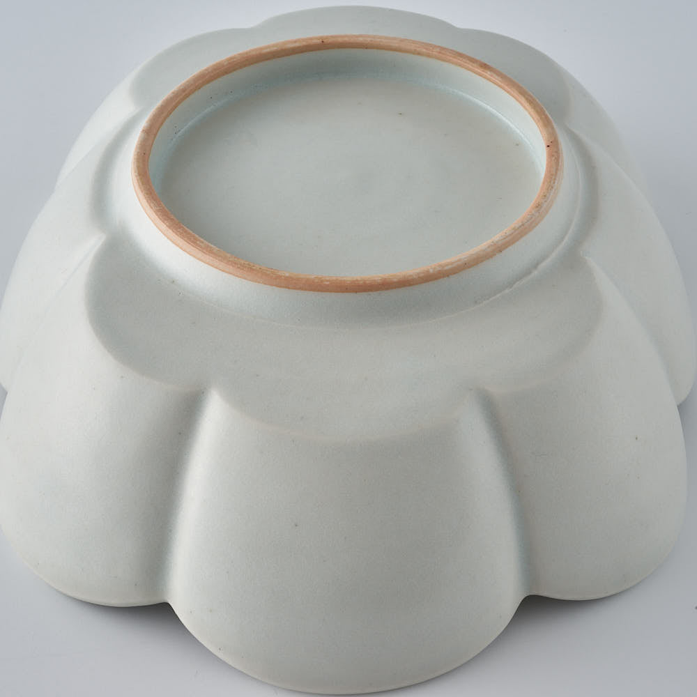 作家　鈴木まどか　白瓷菊割楕円大鉢