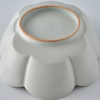 作家　鈴木まどか　白瓷菊割楕円大鉢