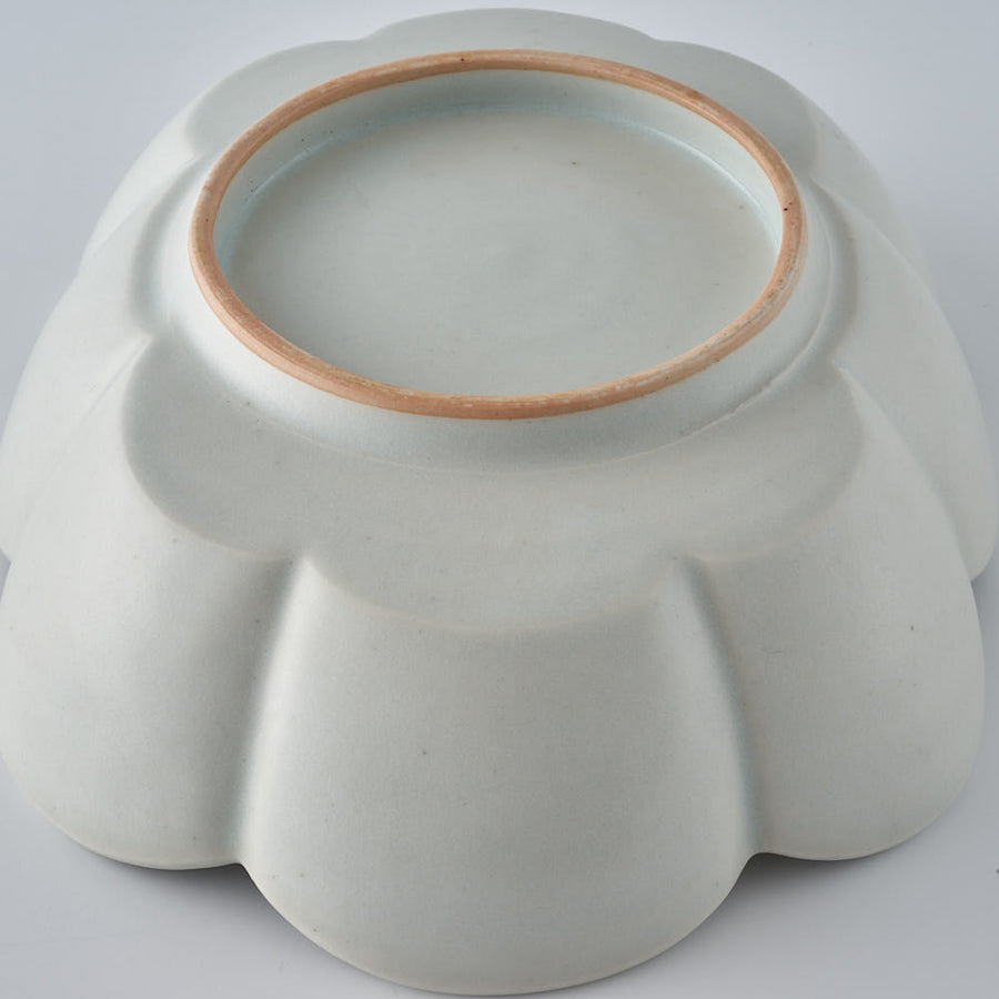 作家　鈴木まどか　白瓷菊割楕円大鉢