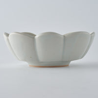 作家　鈴木まどか　白瓷菊割楕円中鉢