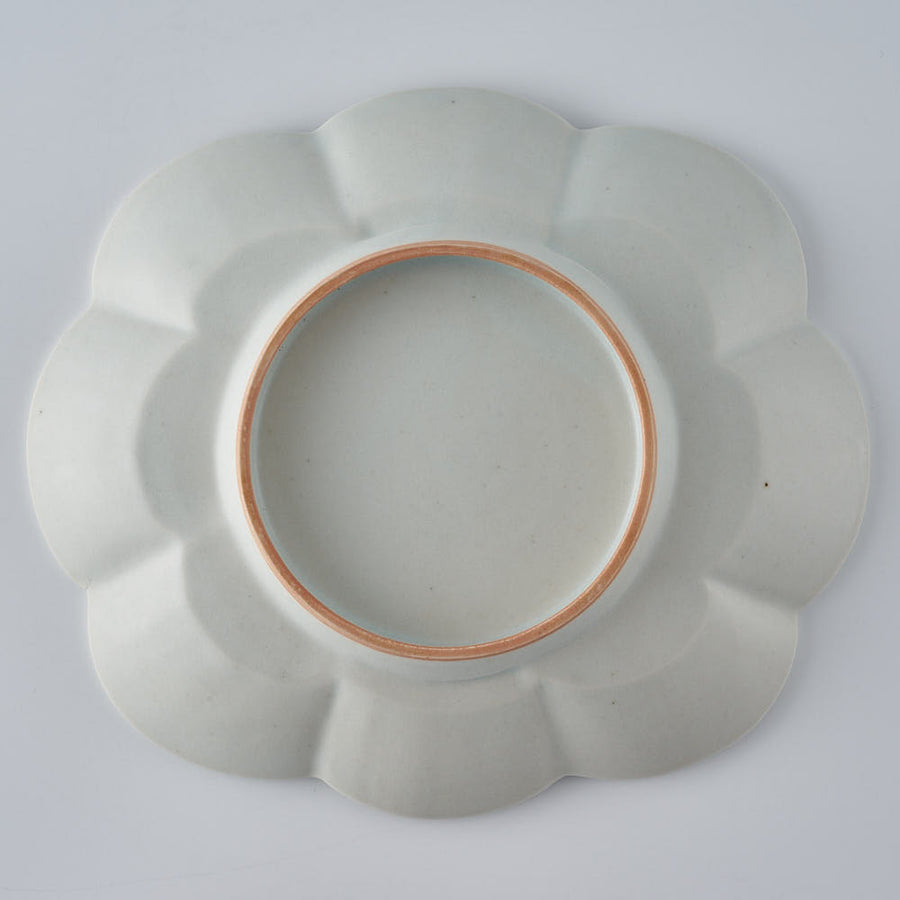 作家　鈴木まどか　白瓷菊割楕円皿