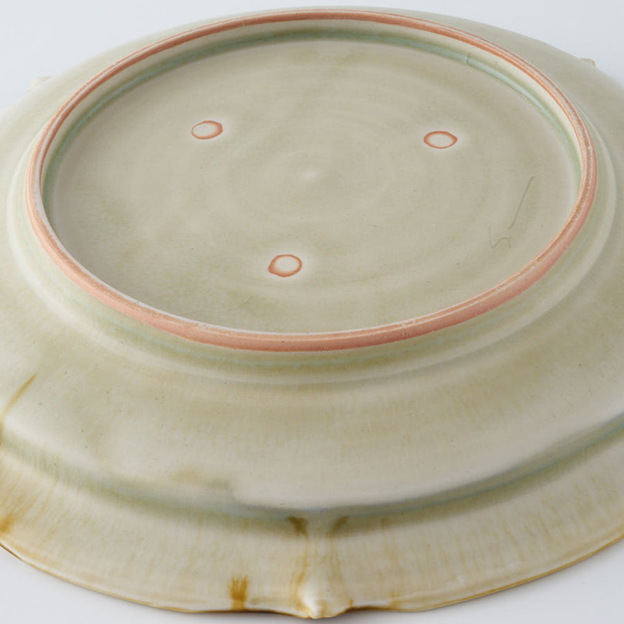 作家　鈴木まどか　輪花彫花紋八寸皿