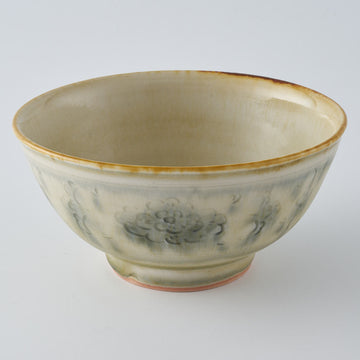 作家　鈴木まどか　彫花紋飯碗