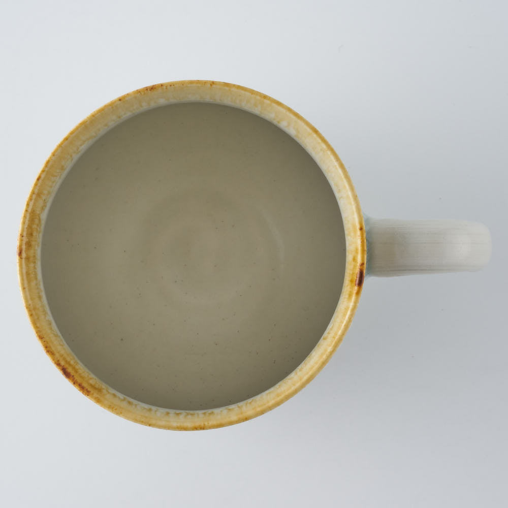 作家　鈴木まどか　彫花紋鎬丸マグ