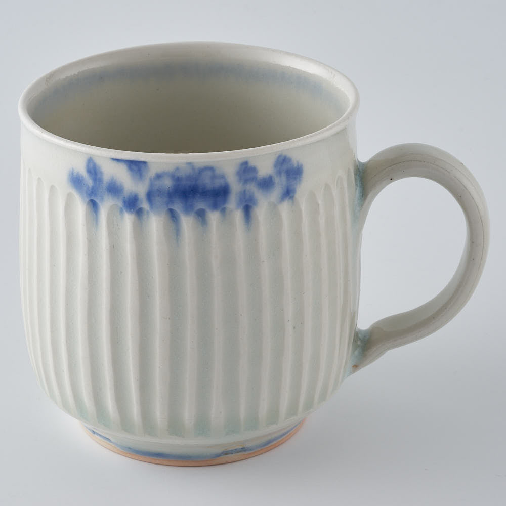 作家　鈴木まどか　安南鎬マグ