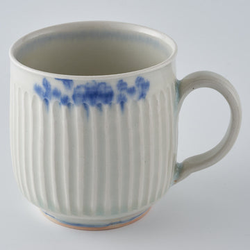 作家　鈴木まどか　安南鎬マグ