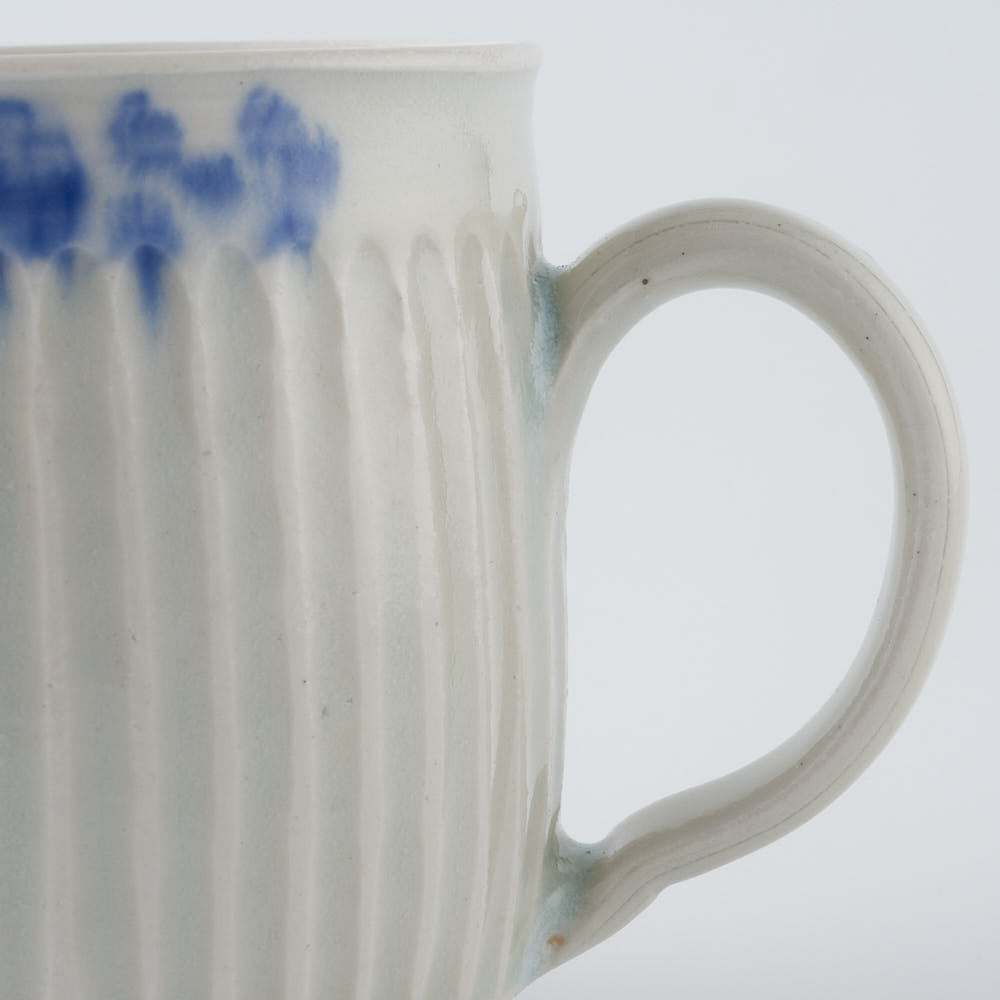 作家　鈴木まどか　安南鎬マグ