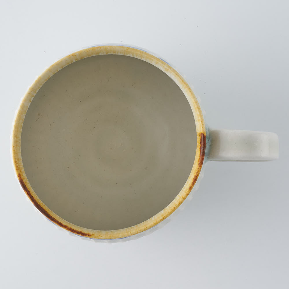 作家　鈴木まどか　彫花紋鎬マグ