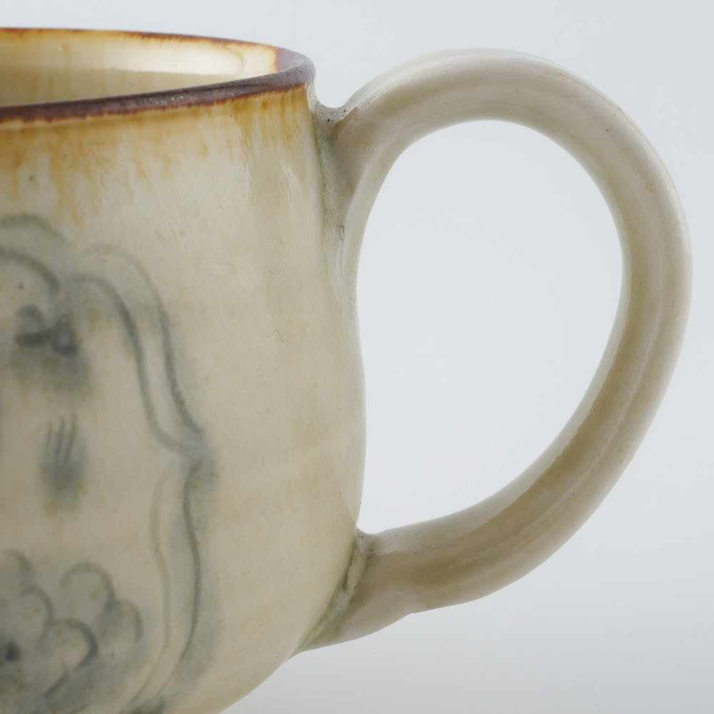 作家　鈴木まどか　彫花文マグ