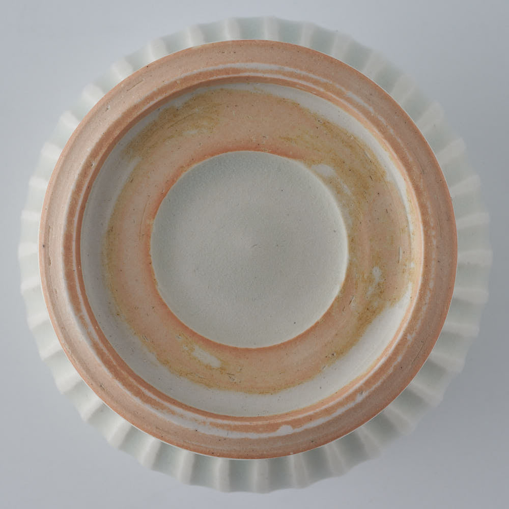 作家　鈴木まどか　彫花紋鎬足付杯