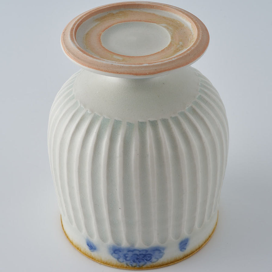 作家　鈴木まどか　彫花紋鎬足付杯