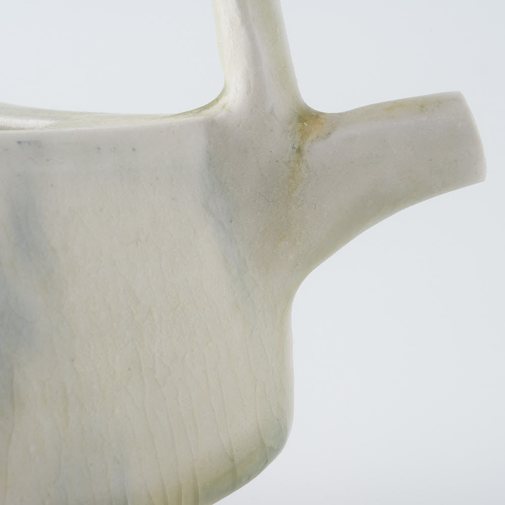 作家　鈴木まどか　安南四角注器