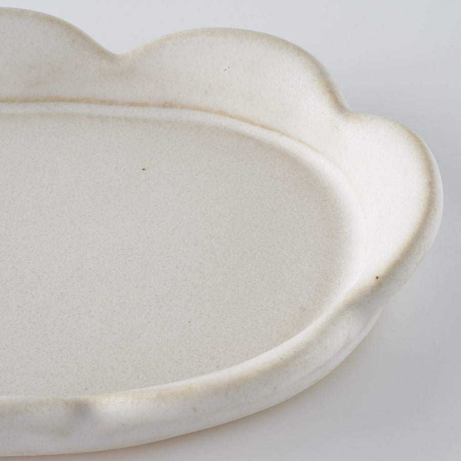 作家　水谷ちえみ　オーバル　花