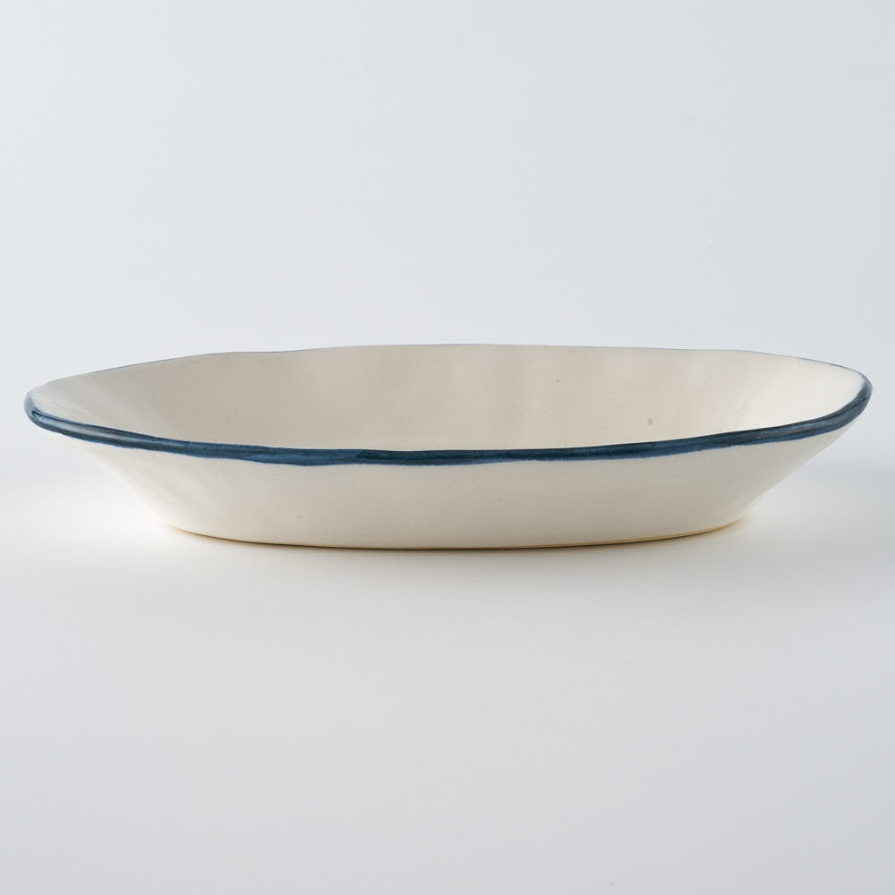 作家　水谷ちえみ　オーバル　Blue