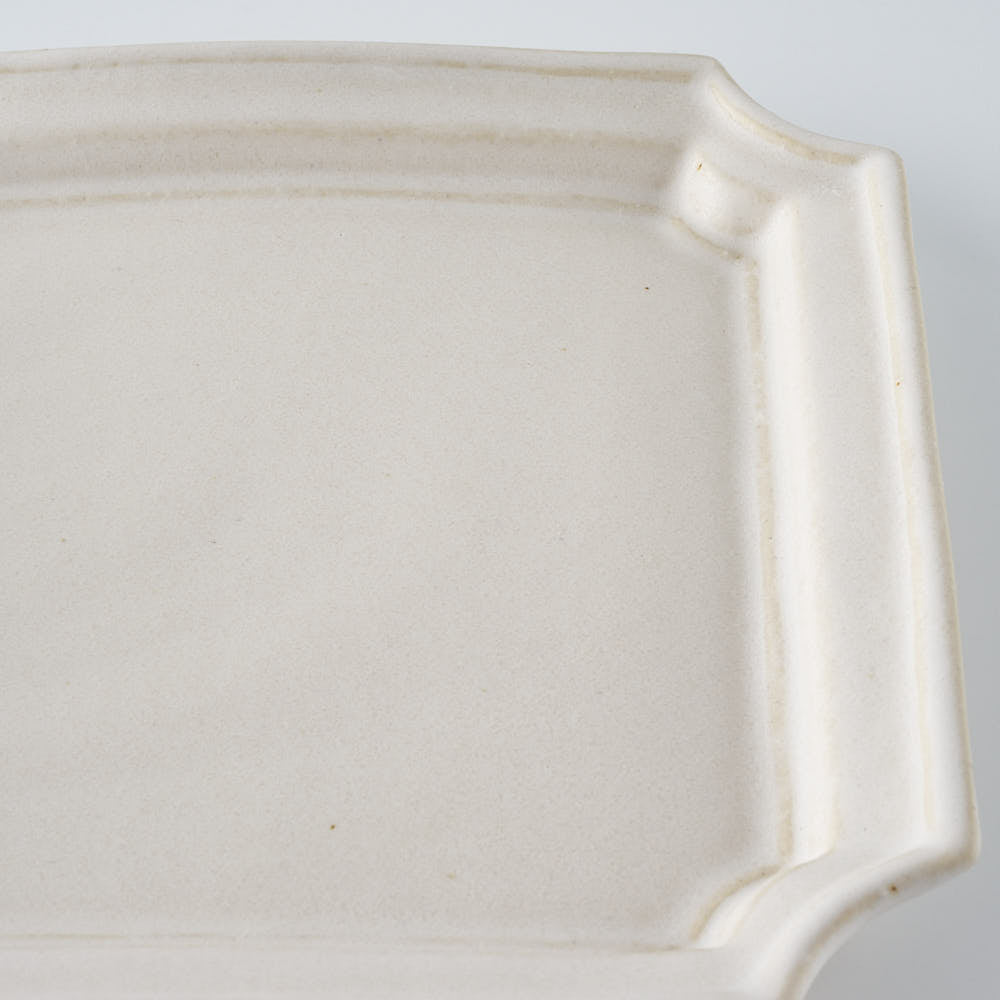 作家　水谷ちえみ　スクエア　中